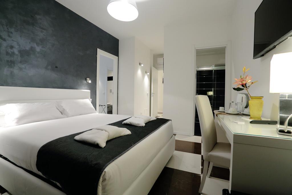 Готель Saint Peter'S Luxury Domus Рим Номер фото